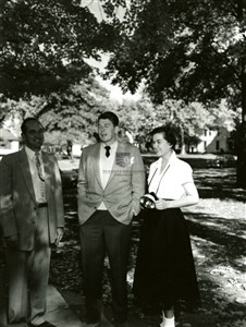 Image description is not available for 1955.015